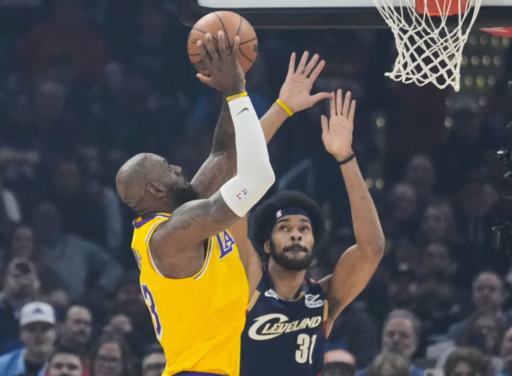 LeBron James wipes away tears during tribute, says he doesn’t know if he’ll play in Cleveland again