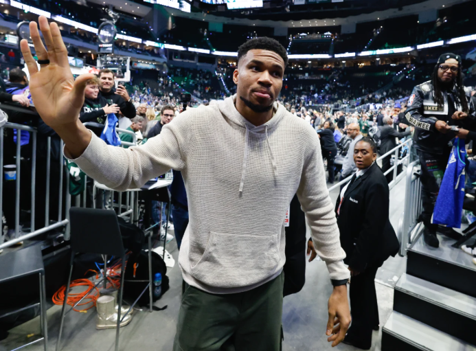 Giannis Antetokounmpo getting traded to Heat in blockbuster deal